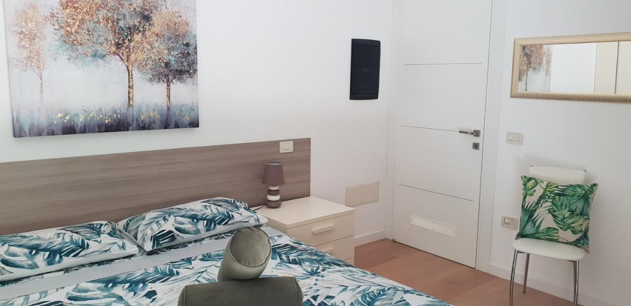 Nora Apartment พูลา ภายนอก รูปภาพ